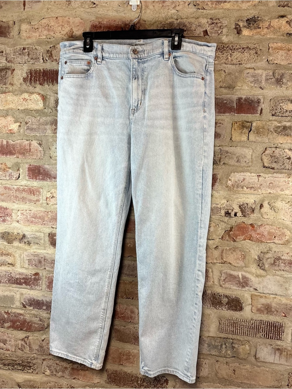 American eagle straight leg jeans size 14